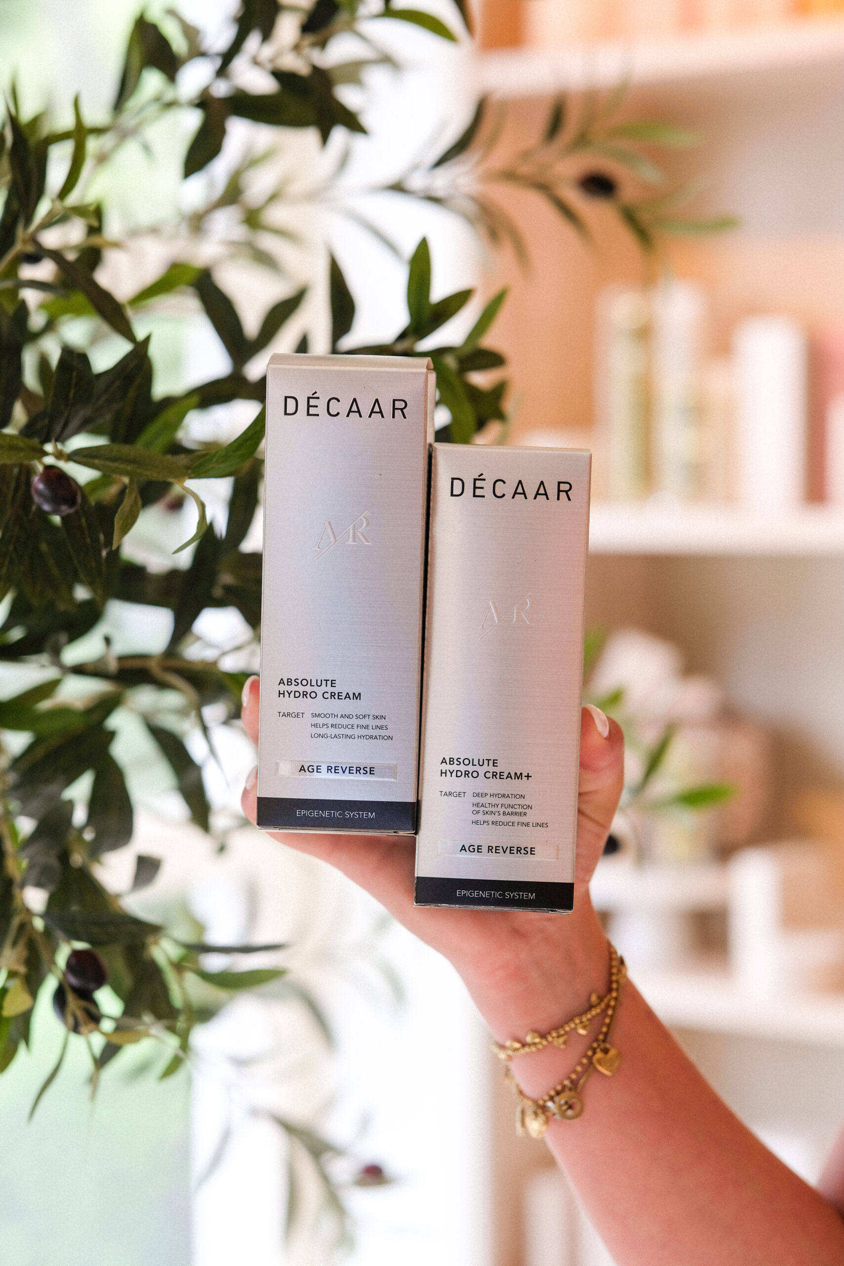 Huidspecialist Maris absolute hydro