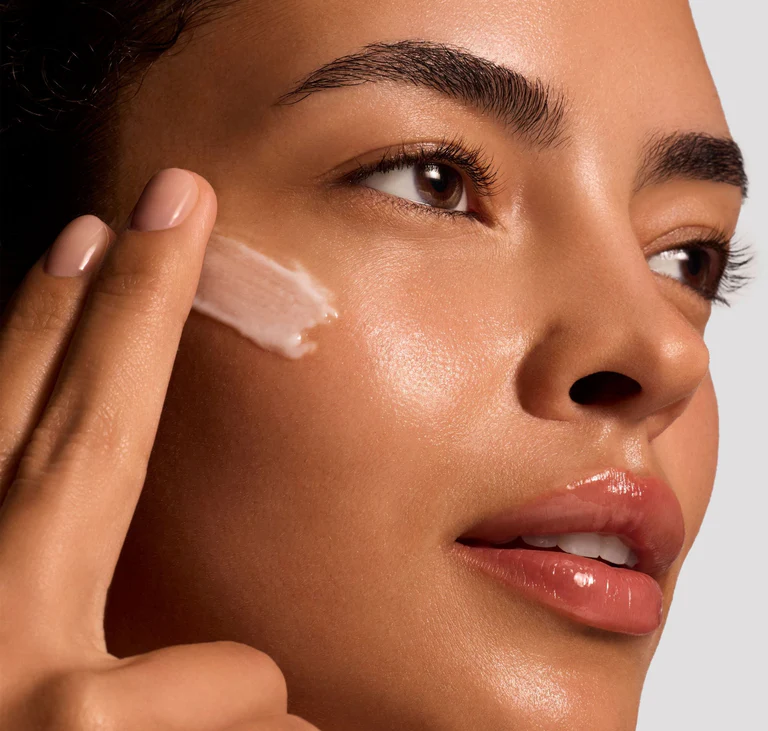 IS Clinical Reparative Moisture Emulsion